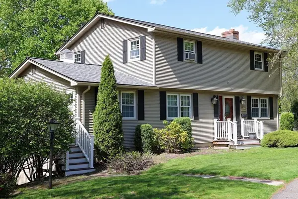 199 Bemis Rd, Holyoke, MA 01040