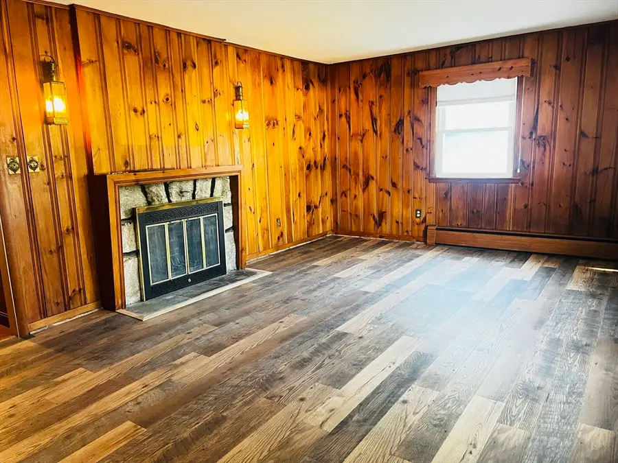 94 City Depot Rd, Charlton, MA 01507 - #3