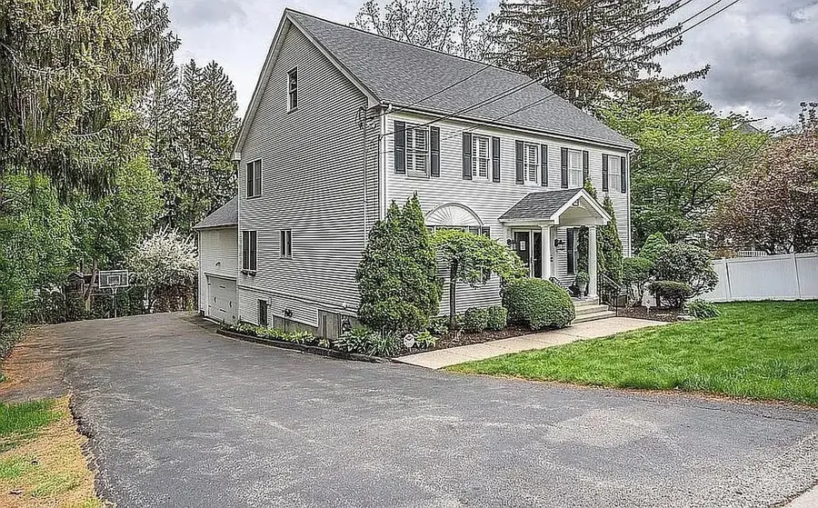 396 Dedham St, Newton, MA 02459 - #3