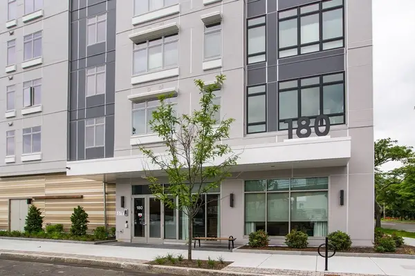 180 Telford Street #509, Boston, MA 02135