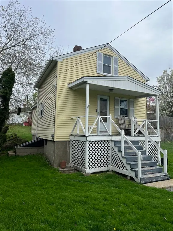 62 Hull St, Seekonk, MA 02771 - #2