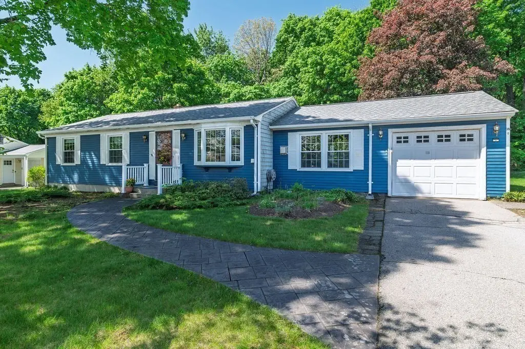 96 Sleepy Hollow Dr, Cumberland, RI 02864 - #1