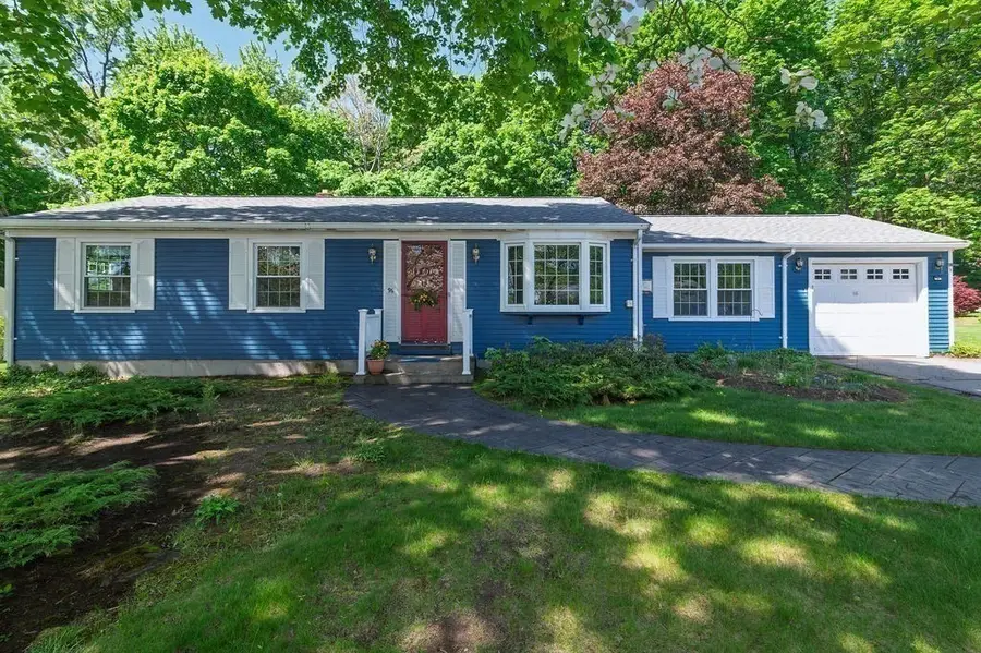 96 Sleepy Hollow Dr, Cumberland, RI 02864 - #2
