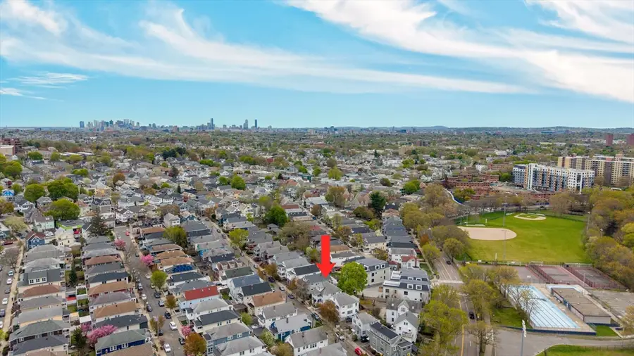 52 Sterling St, Somerville, MA 02144 - #3