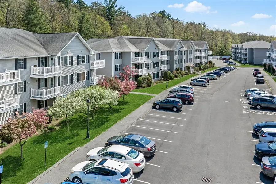 26 Greenleaves Dr #602, Amherst, MA 01002 - #2