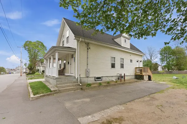 31 Wilbur, Taunton, MA 02780
