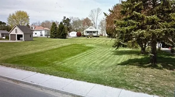 0 Hart St, Taunton, MA 02780