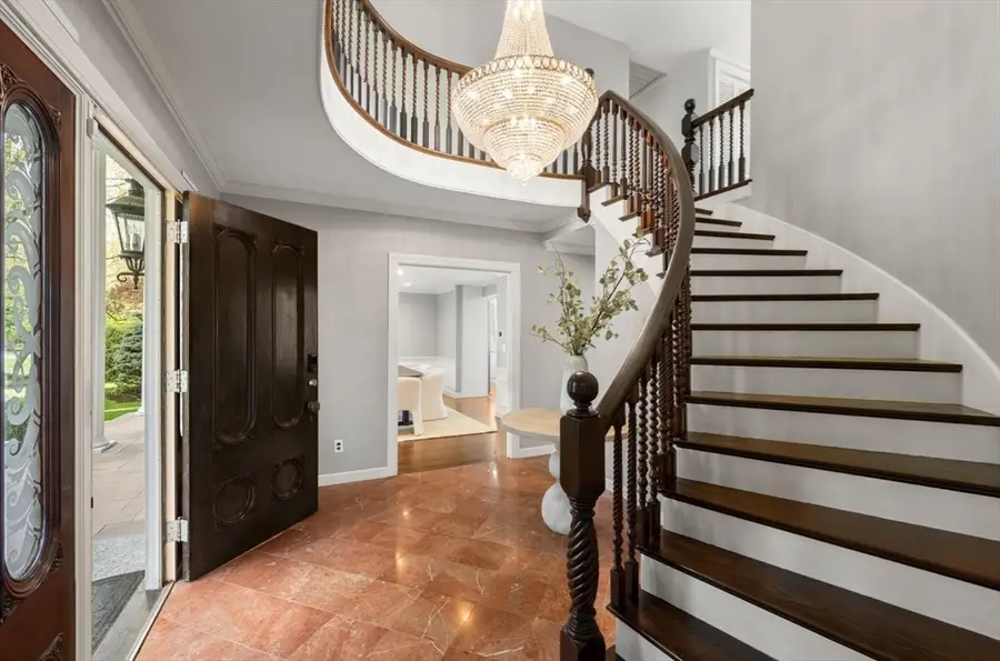 64 Country, Weston, MA 02493 - #2