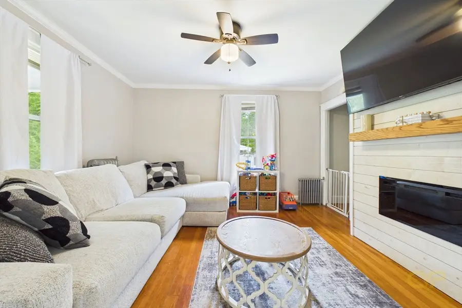 311 Newman Ave, Seekonk, MA 02771 - #3