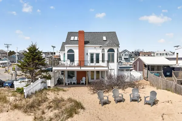 4 Northern Blvd, Newbury, MA 01951