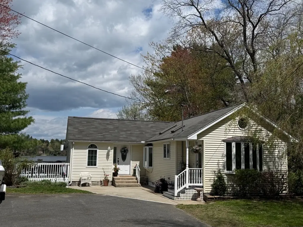 14 Beech St, Palmer, MA 01069 - #1