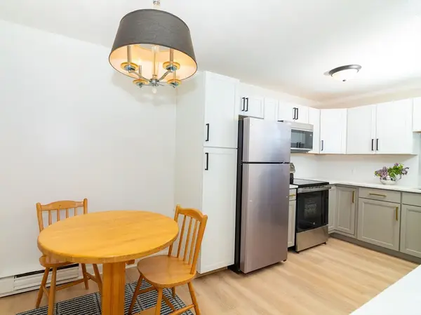 137 Winthrop St #12A, Framingham, MA 01702