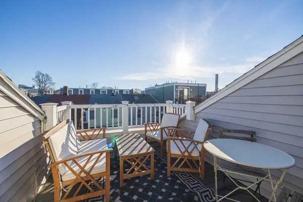 3 Kemble Pl #2, Boston, MA 02127