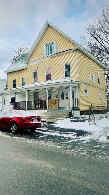 72-74 Mason St, Worcester, MA 01610
