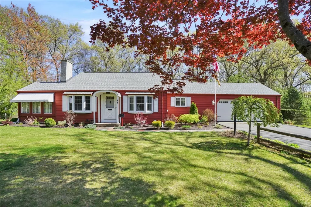 84 Spencer St, Agawam, MA 01001 - #1