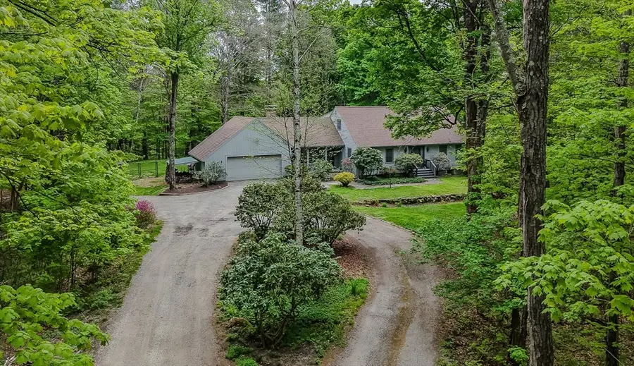 591 Kennedy Road, Leeds, MA 01053 - #3