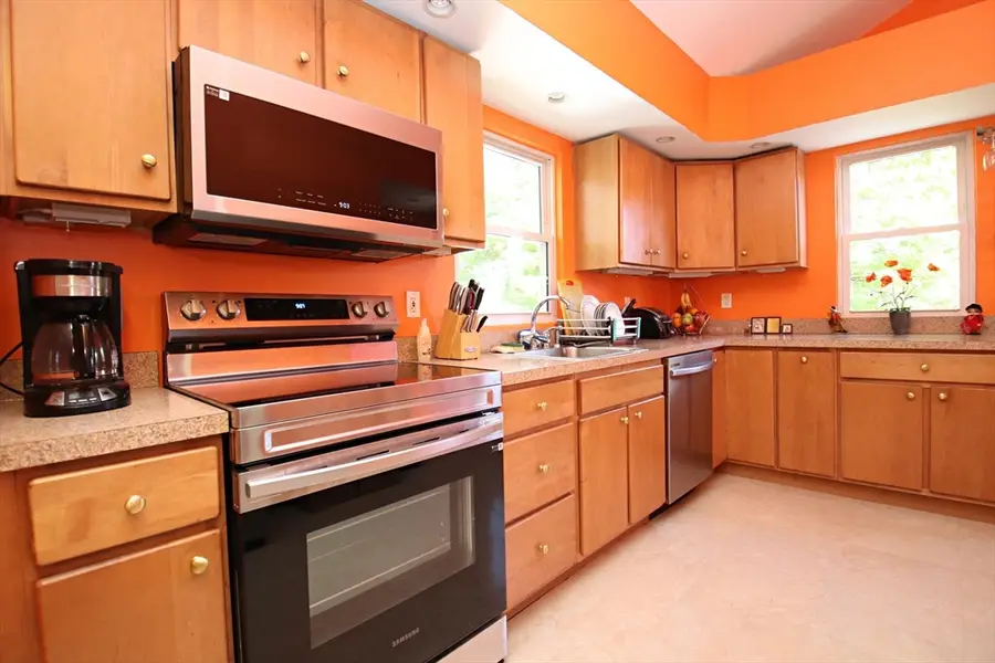 10 Pillings Road, Saugus, MA 01906 - #3