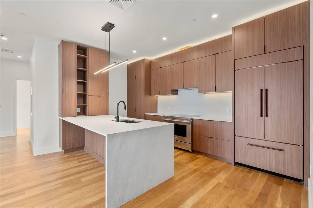 58 Kent #401, Brookline, MA 02445 - #1