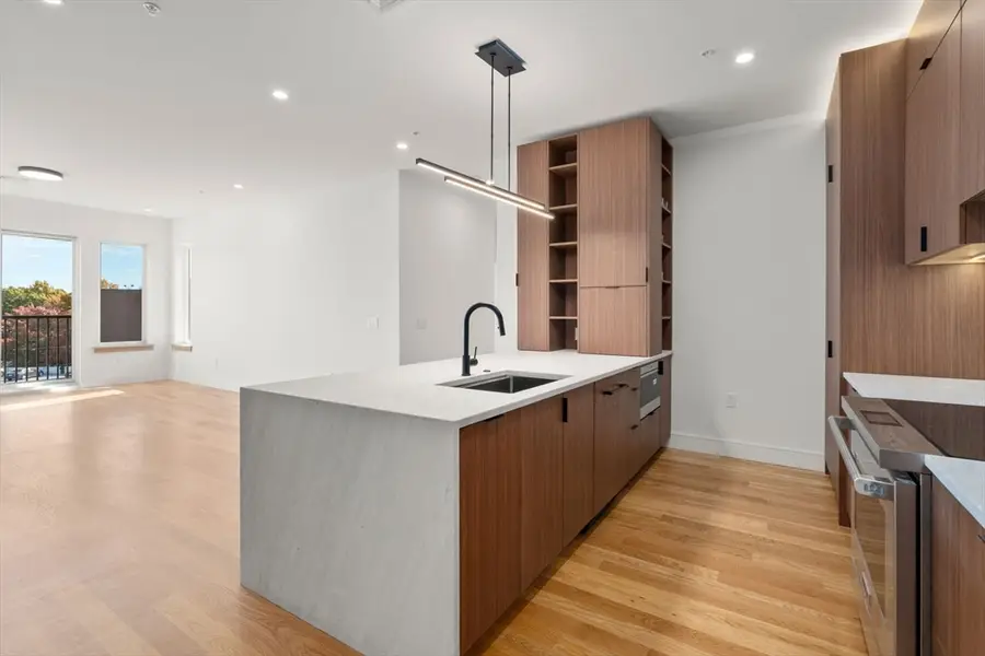 58 Kent #401, Brookline, MA 02445 - #2