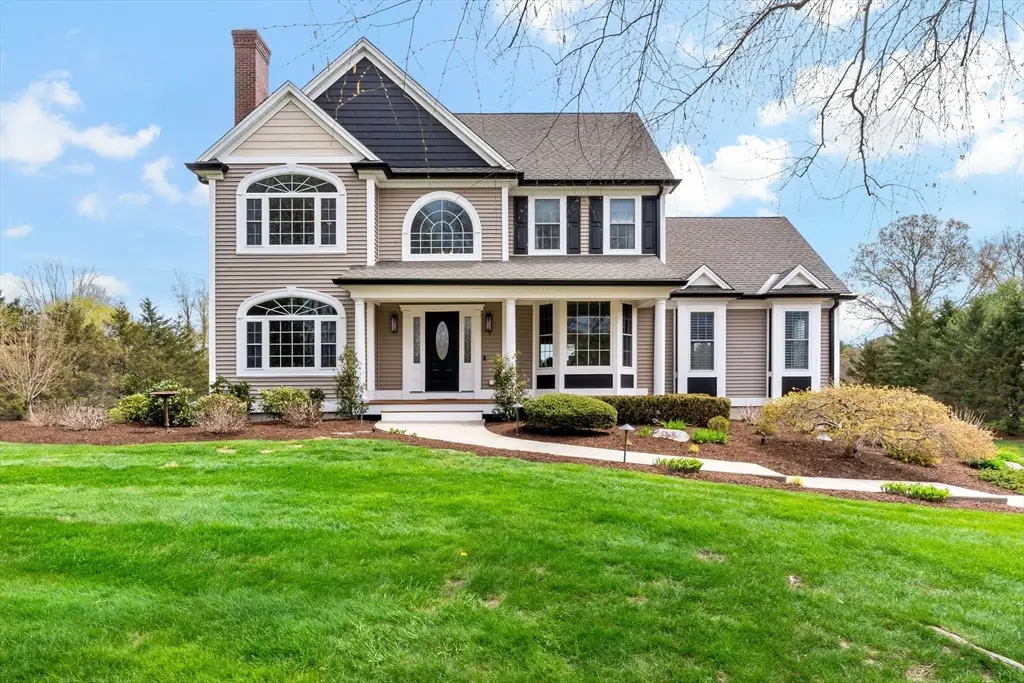 9 Round Farm Rd, Rehoboth, MA 02769 - #1