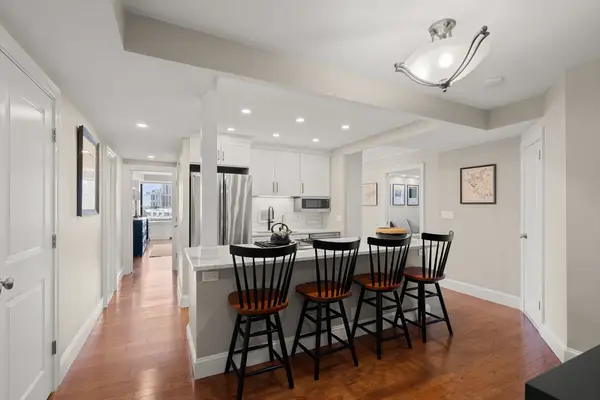 85 E India Row #20G, Boston, MA 02110