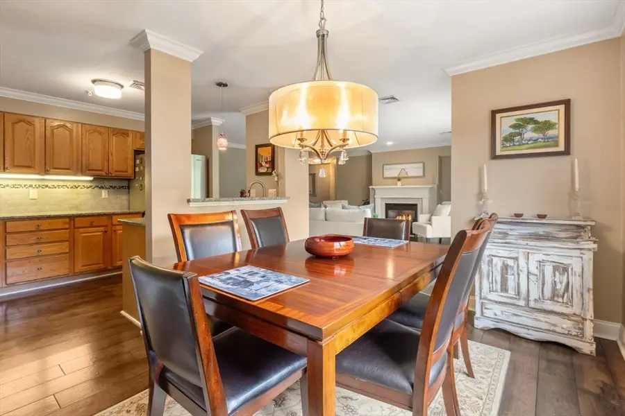 121 Revere St #G, Canton, MA 02021 - #3
