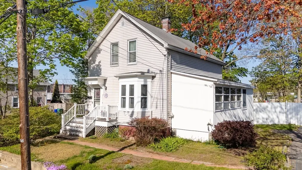 38 James St, Attleboro, MA 02703 - #1