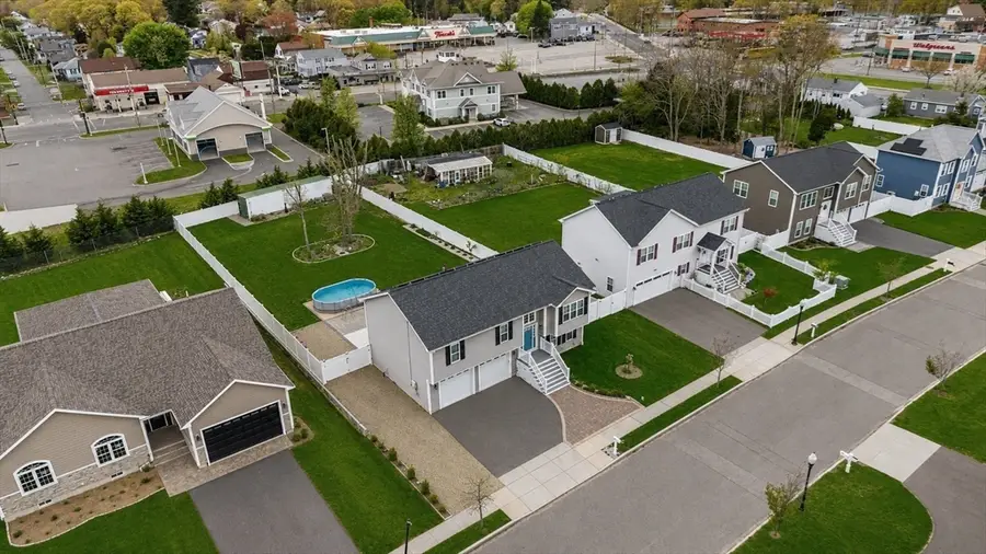 117 Farland Cir, New Bedford, MA 02745 - #3