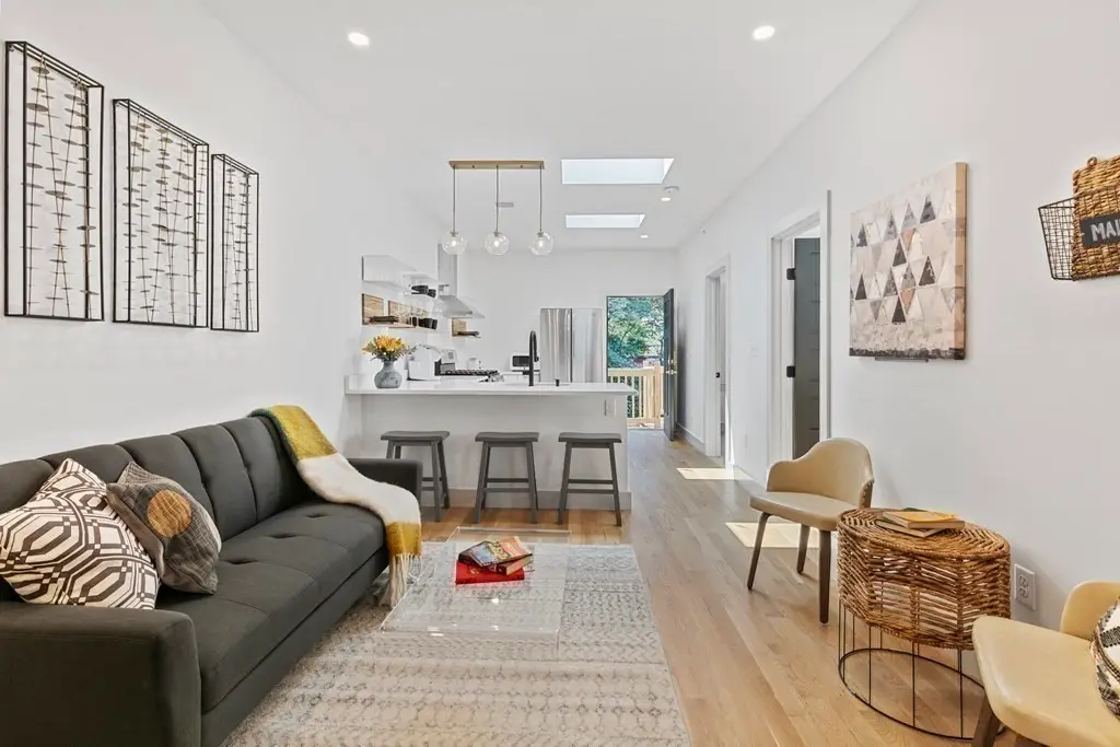 43 Wordsworth St #3, Boston, MA 02128 - #1