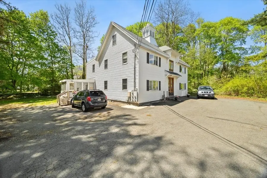 28 Union St #A, Rockland, MA 02370 - #3