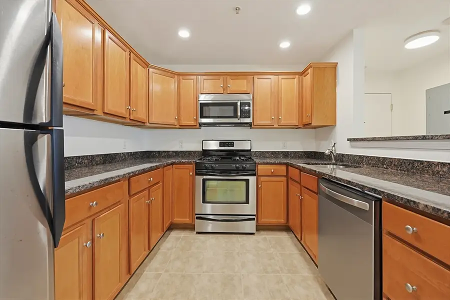 51 Pearl St #205, Malden, MA 02148 - #3