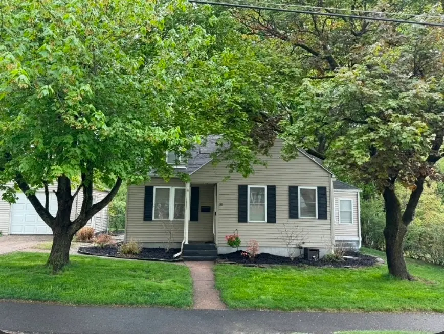 31 Lexington, South Hadley, MA 01075 - #1