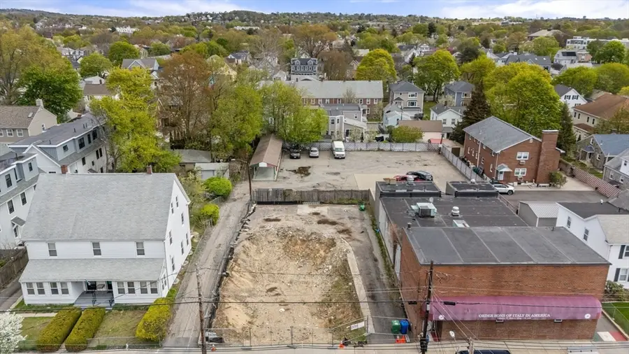 194 Adams St, Newton, MA 02458 - #3