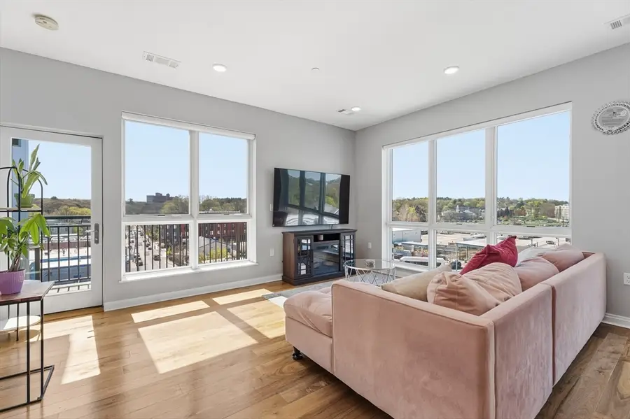 3531 Washington #519, Boston, MA 02130 - #3