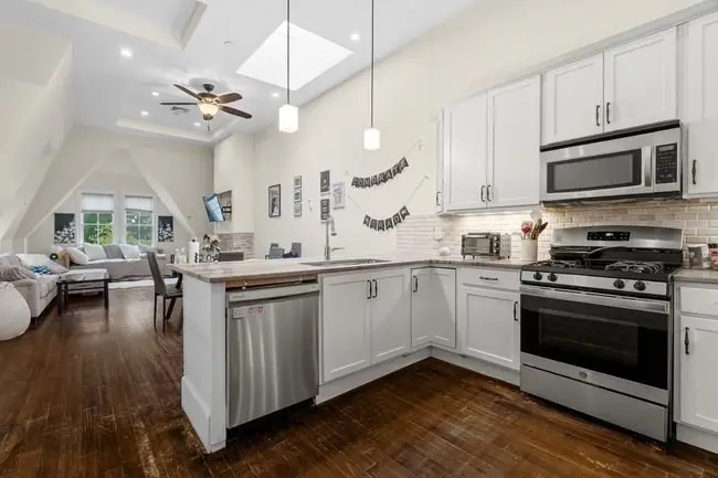 23 Hillside St, Boston, MA 02120 - #3
