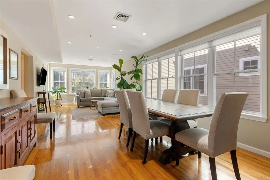 26 Forbes St #2, Boston, MA 02130 - #1