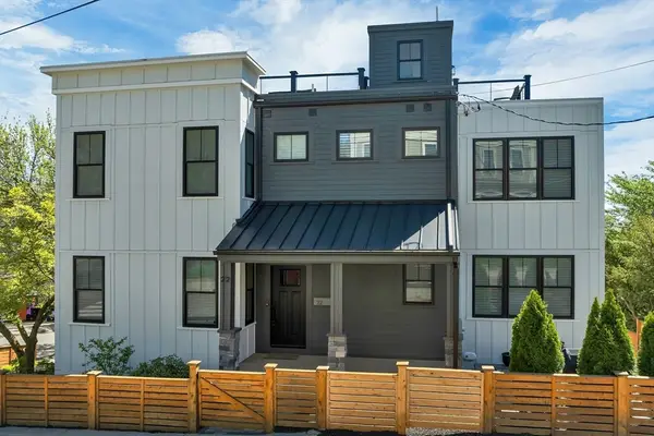 22 Harvard St, Somerville, MA 02143