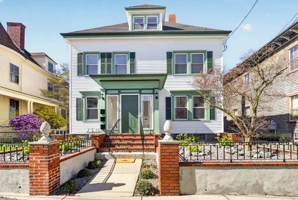 115 Mill St, New Bedford, MA 02740 - #1