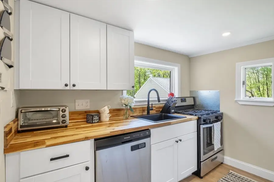 90 Manning Street, Hudson, MA 01749 - #2