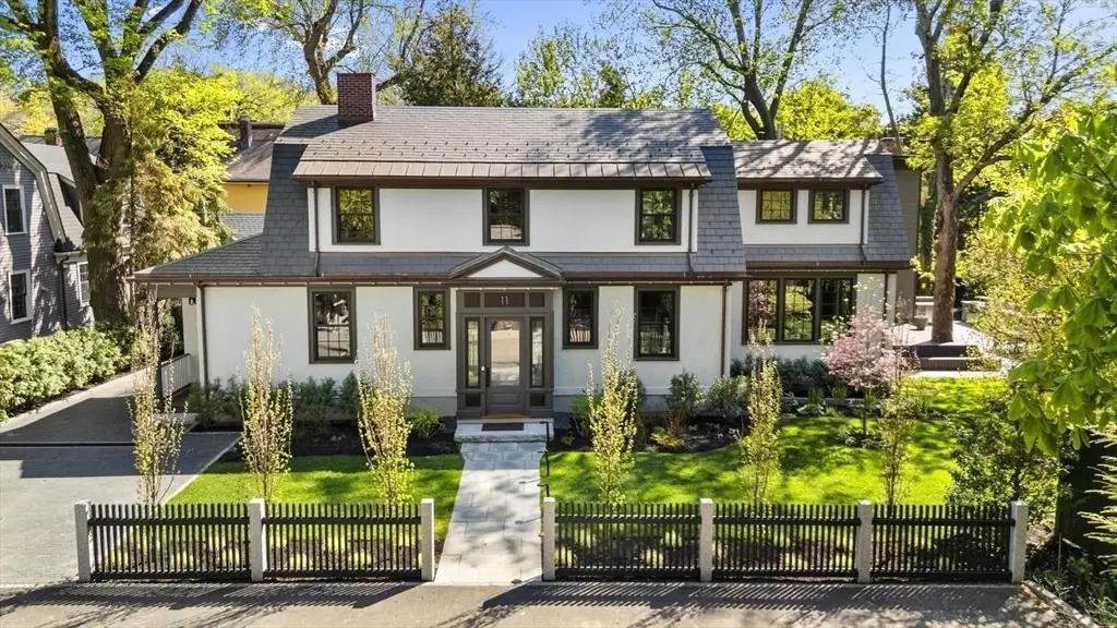 11 Brown Street, Cambridge, MA 02138 - #1