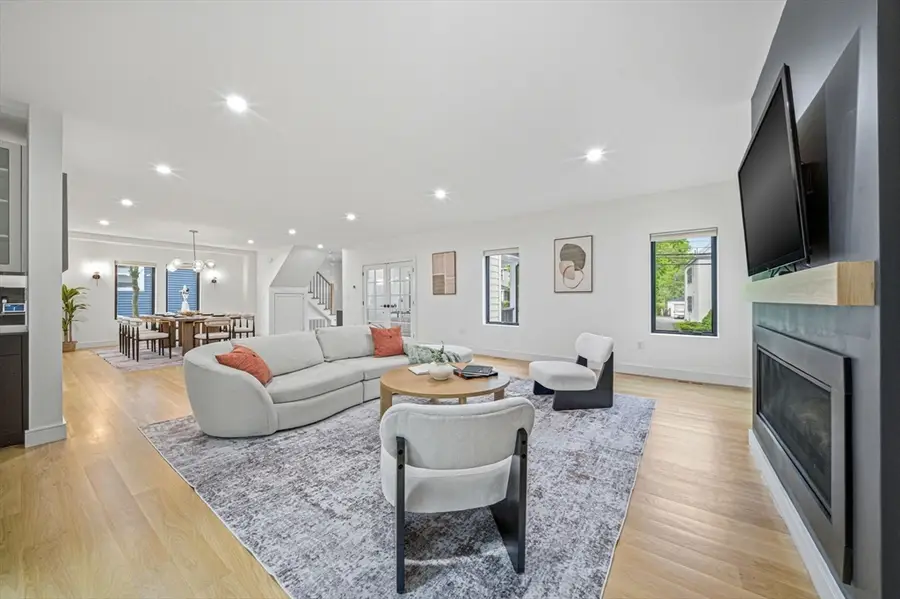 284 Webster St, Newton, MA 02466 - #3