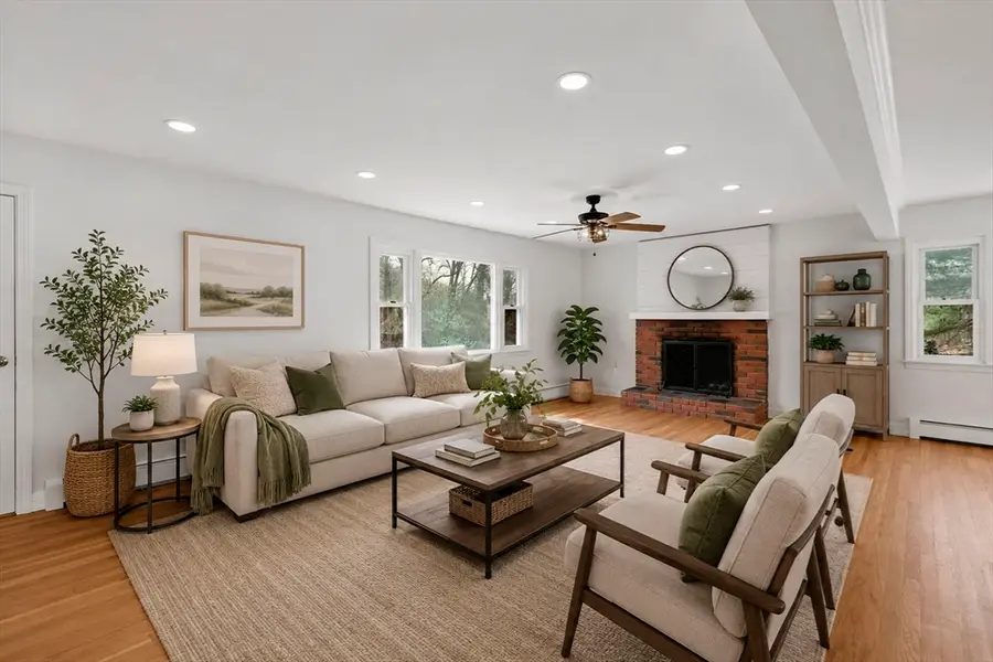 194 Breckenridge St, Palmer, MA 01069 - #3