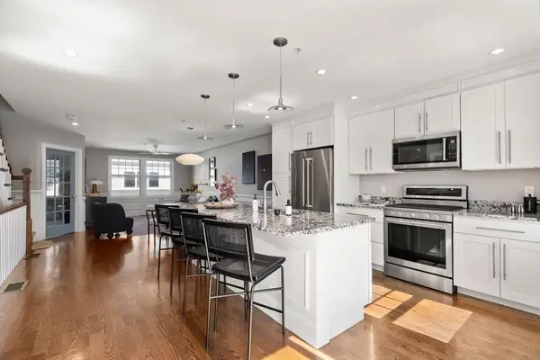 30 Park St #4, Boston, MA 02122