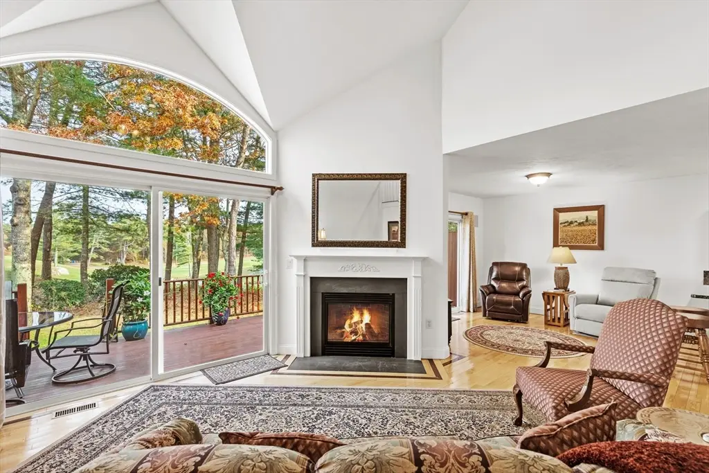 13 Laurel Hill Ct #13, Bourne, MA 02532 - #1