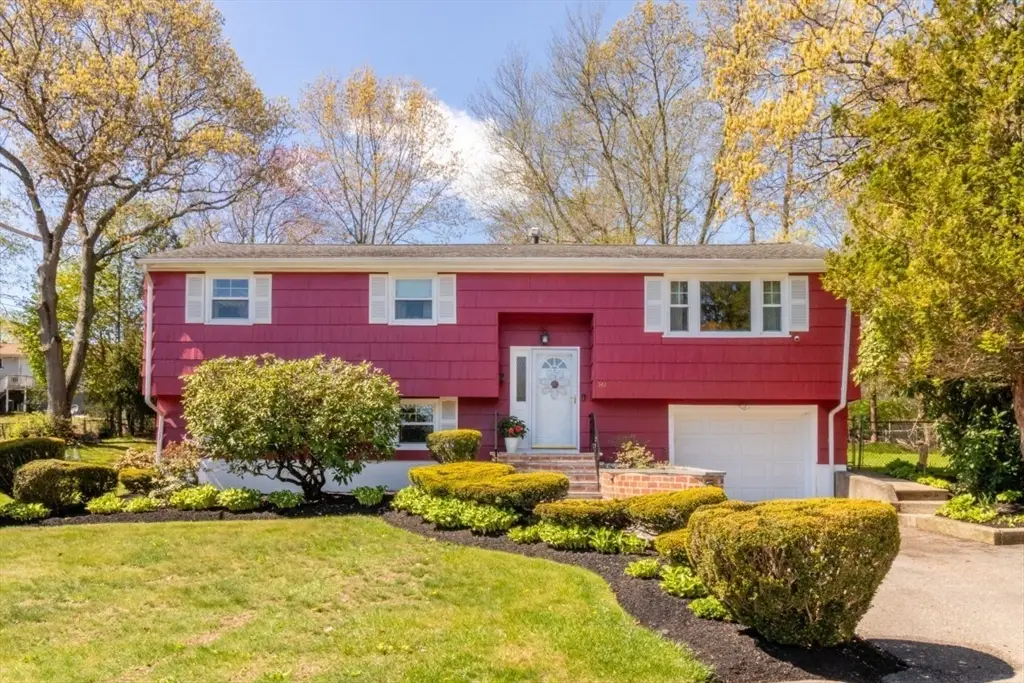 89 Fernandez Cir, Randolph, MA 02368 - #1