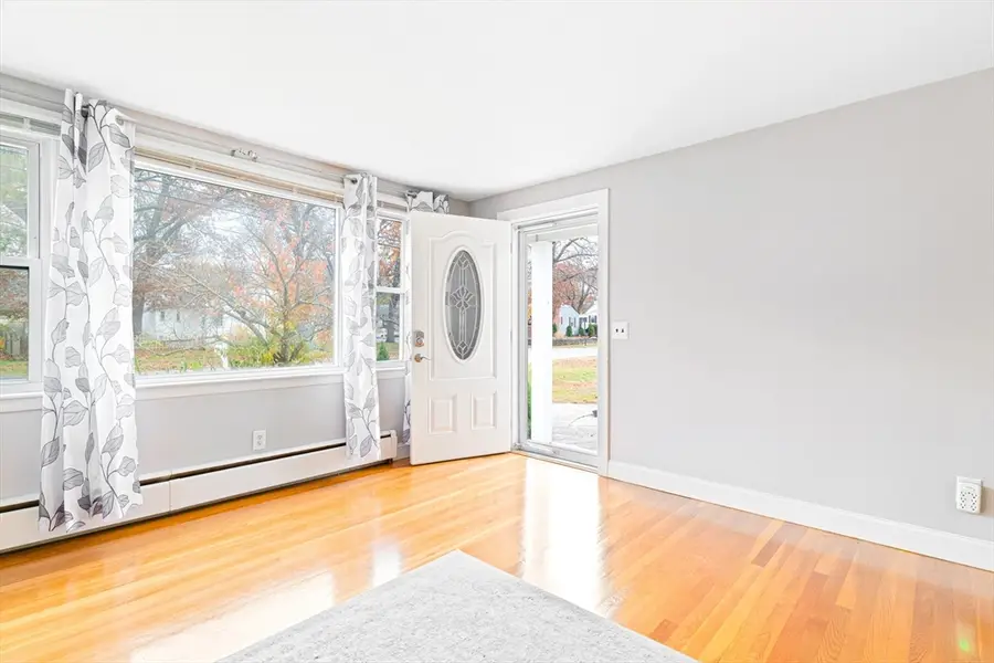 35 Woodbine Street, Attleboro, MA 02703 - #3