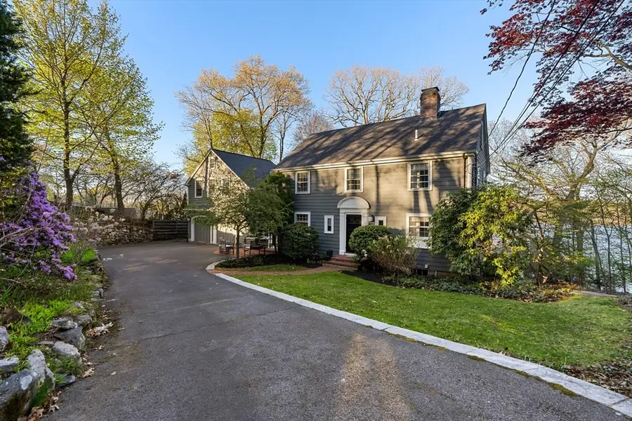 331 Mystic St, Arlington, MA 02474 - #2
