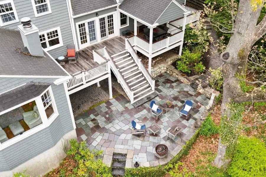 331 Mystic St, Arlington, MA 02474 - #3