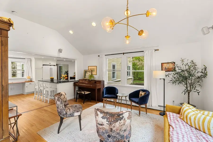 156 Washington St, Boxford, MA 01921 - #3