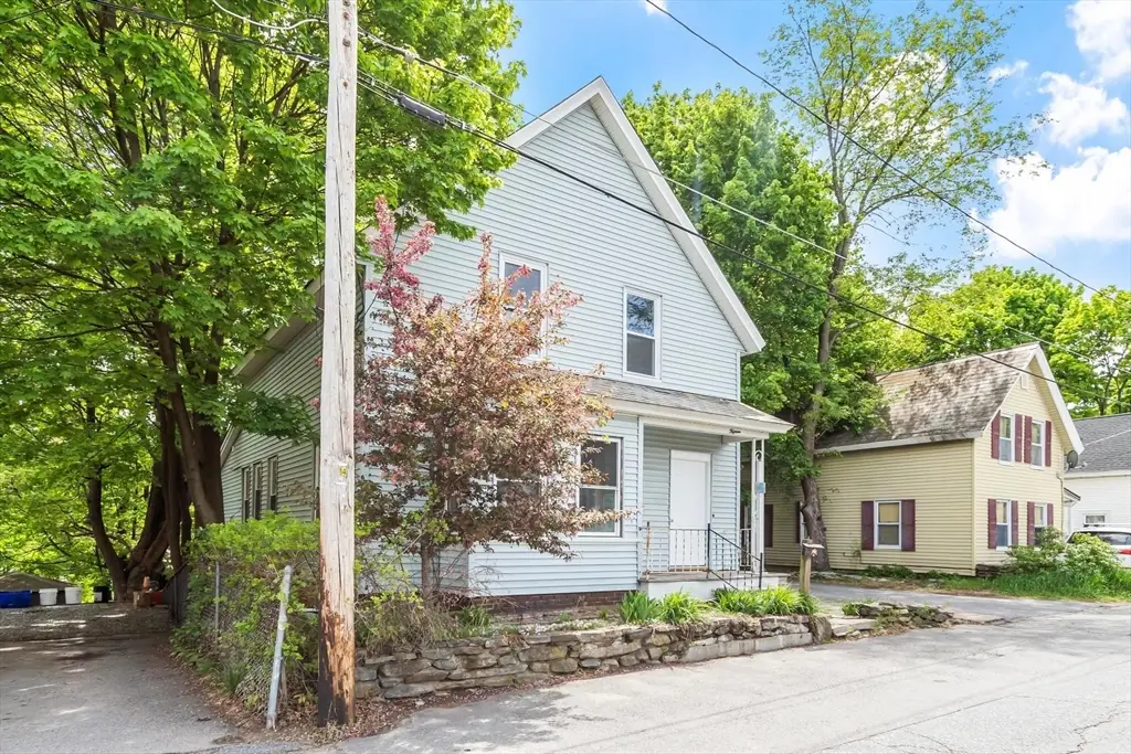 15 Redman Pl, Fitchburg, MA 01420 - #1